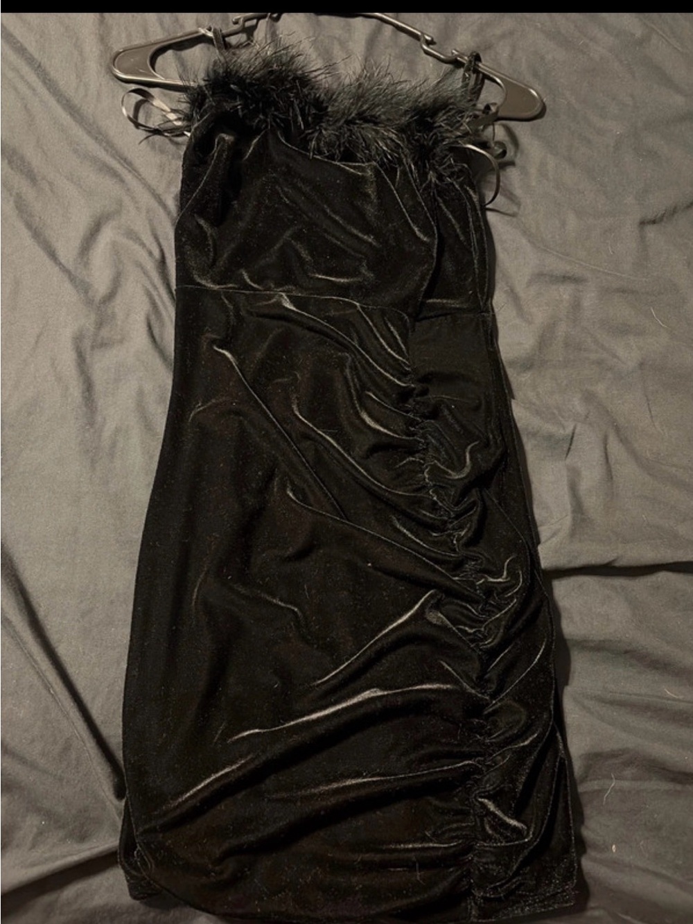 Black Velvet Feather Trim Bodycon Dress